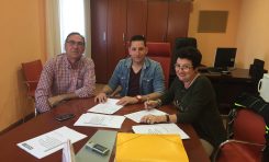 Personal Laboral y Ayuntamiento firman su primer convenio colectivo