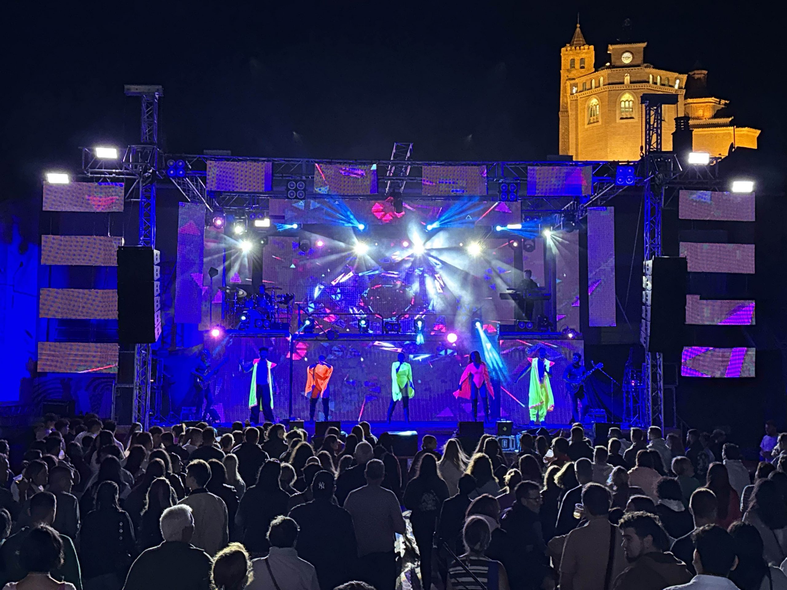 La Concejalía de Fiestas saca a contratación las orquestas y grupos de Santa Ana 2026.